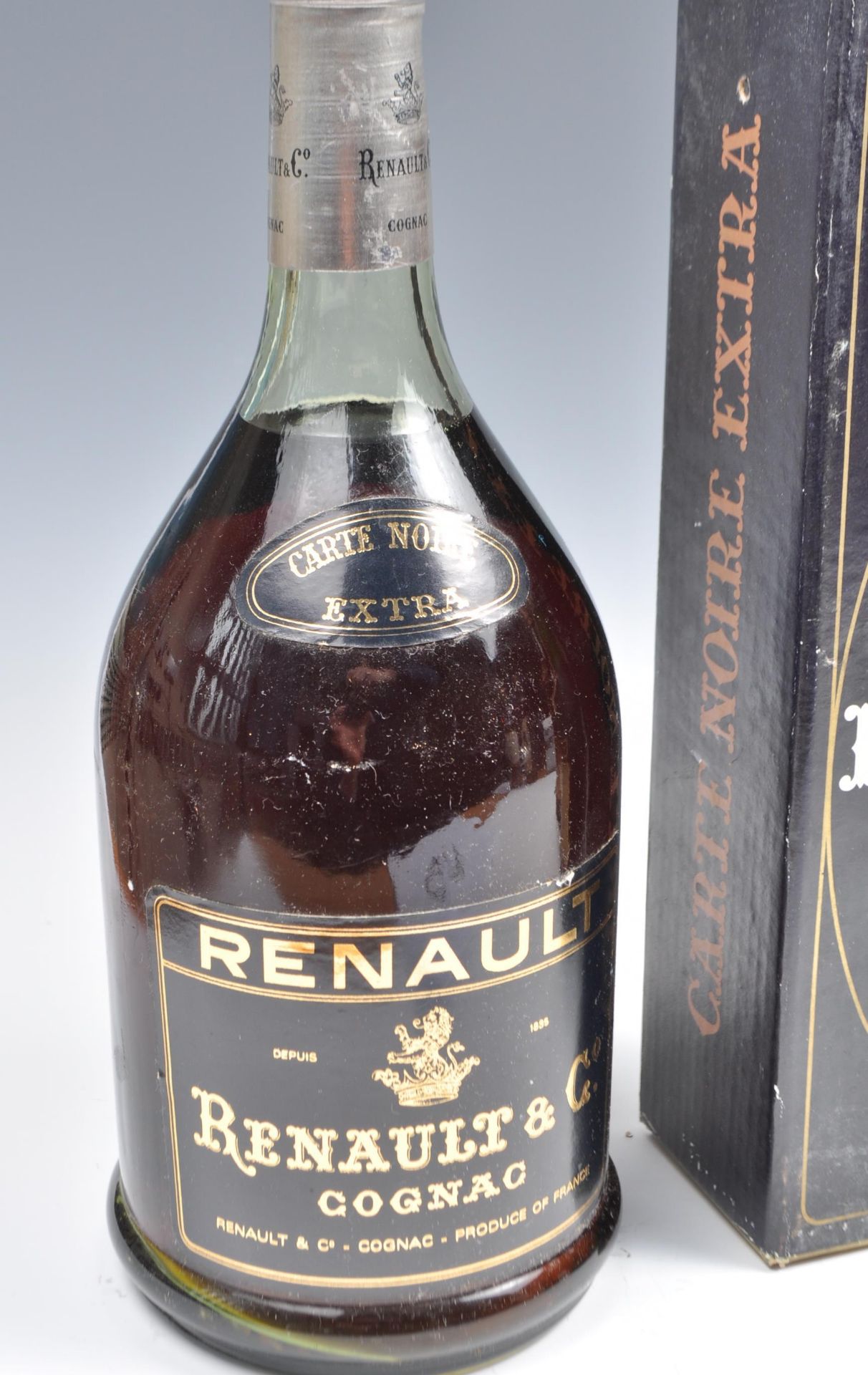 RENAULT COGNAC CARTE NOIRE, HENNESSY AND MARTELL M - Bild 2 aus 4