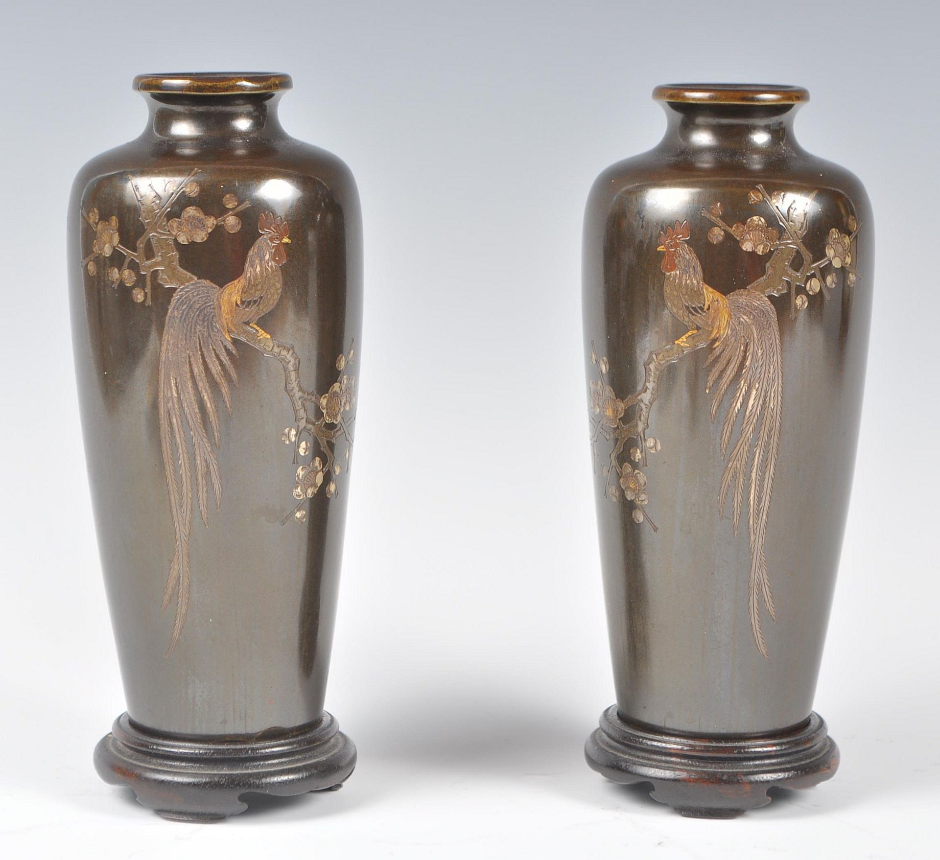 PAIR OF JAPANESE MEIJI PERIOD BRONZE COCKEREL VASES.