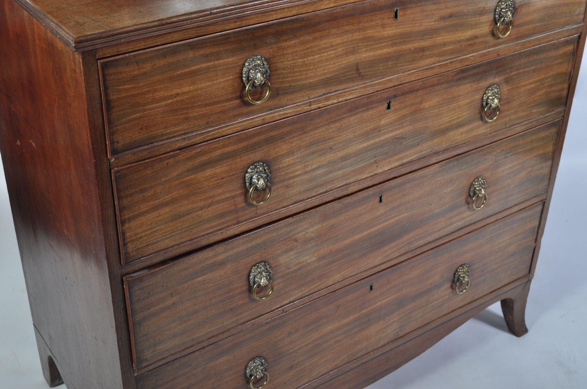 19TH CENTURY GEORGE III MAHOGANY BOOKCASE ON CHEST OF DRAWERS - Bild 3 aus 8