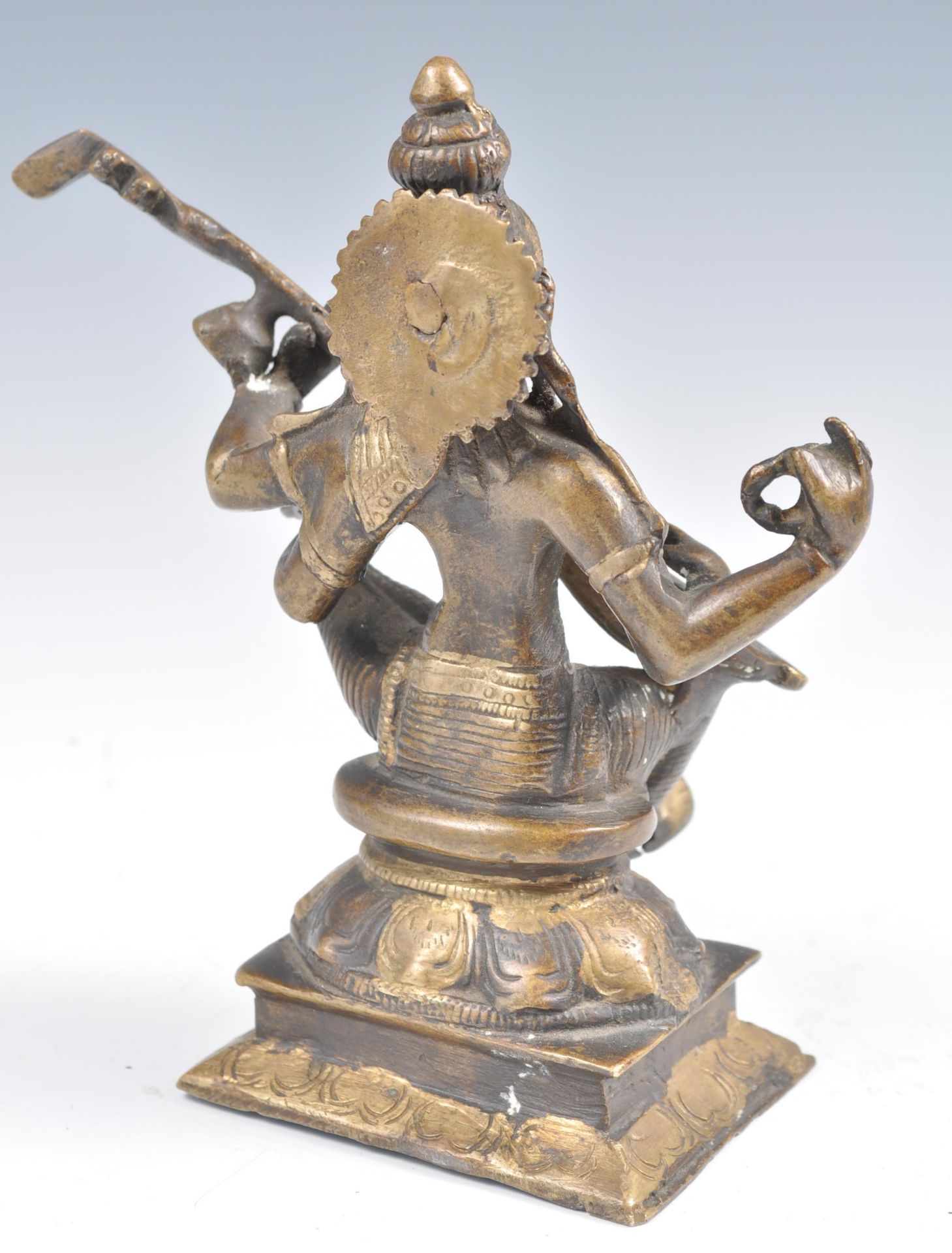 HINDU INDIAN BRONZE FIGURINE OF SARASWATI - Bild 4 aus 5