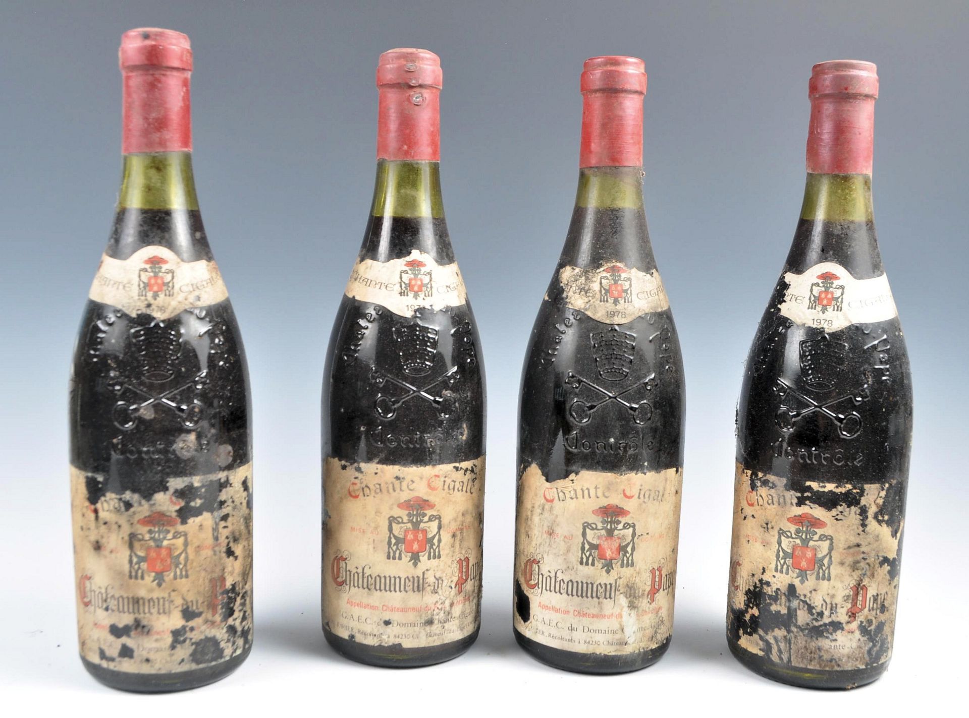 4 BOTTLES OF CHATEAUNEUF DU PAPE GRAND CIGALE MIS