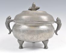 AN EARLY 20TH CENTURY PEWTER TUREEN FOOD VESSEL
