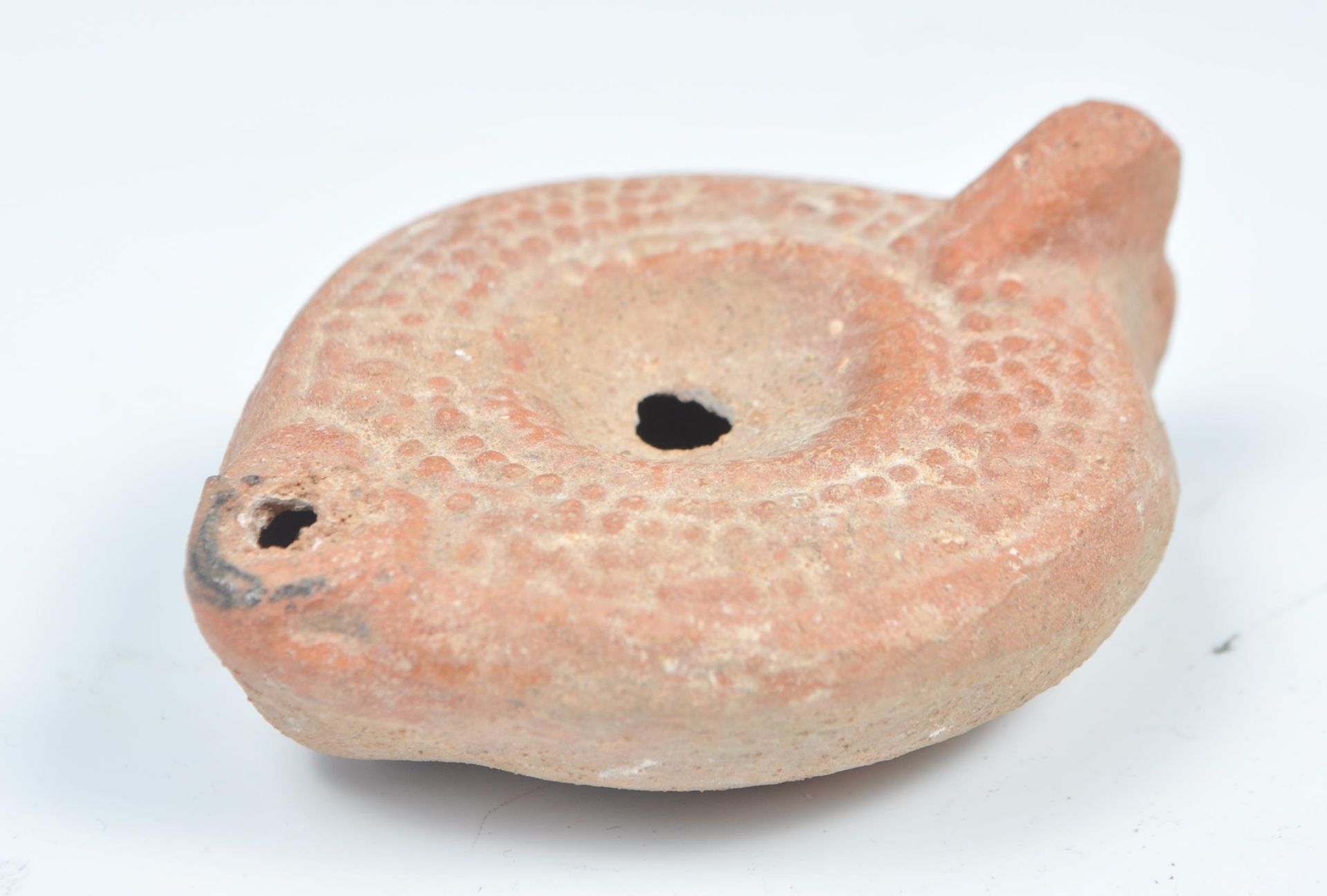 TWO ANCIENT ROMAN OIL LAMPS - Image 3 of 10