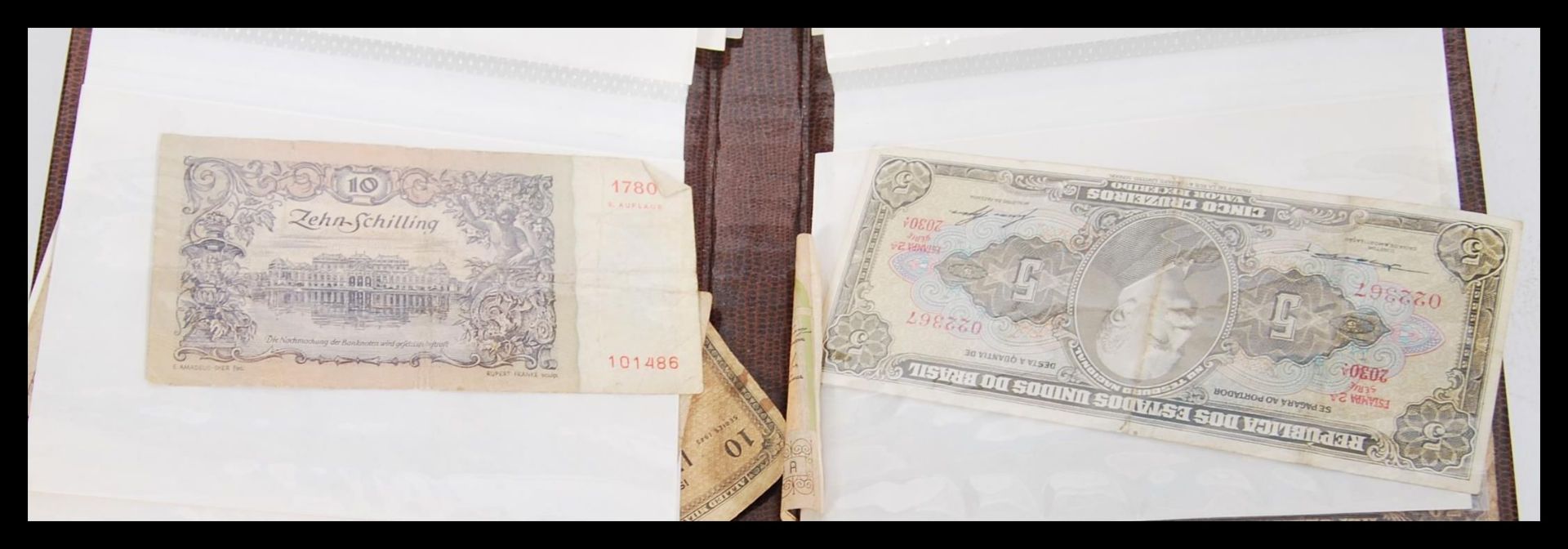 A good collection of vintage 20th Century all world bank notes and currency to include Great Britain - Bild 3 aus 6