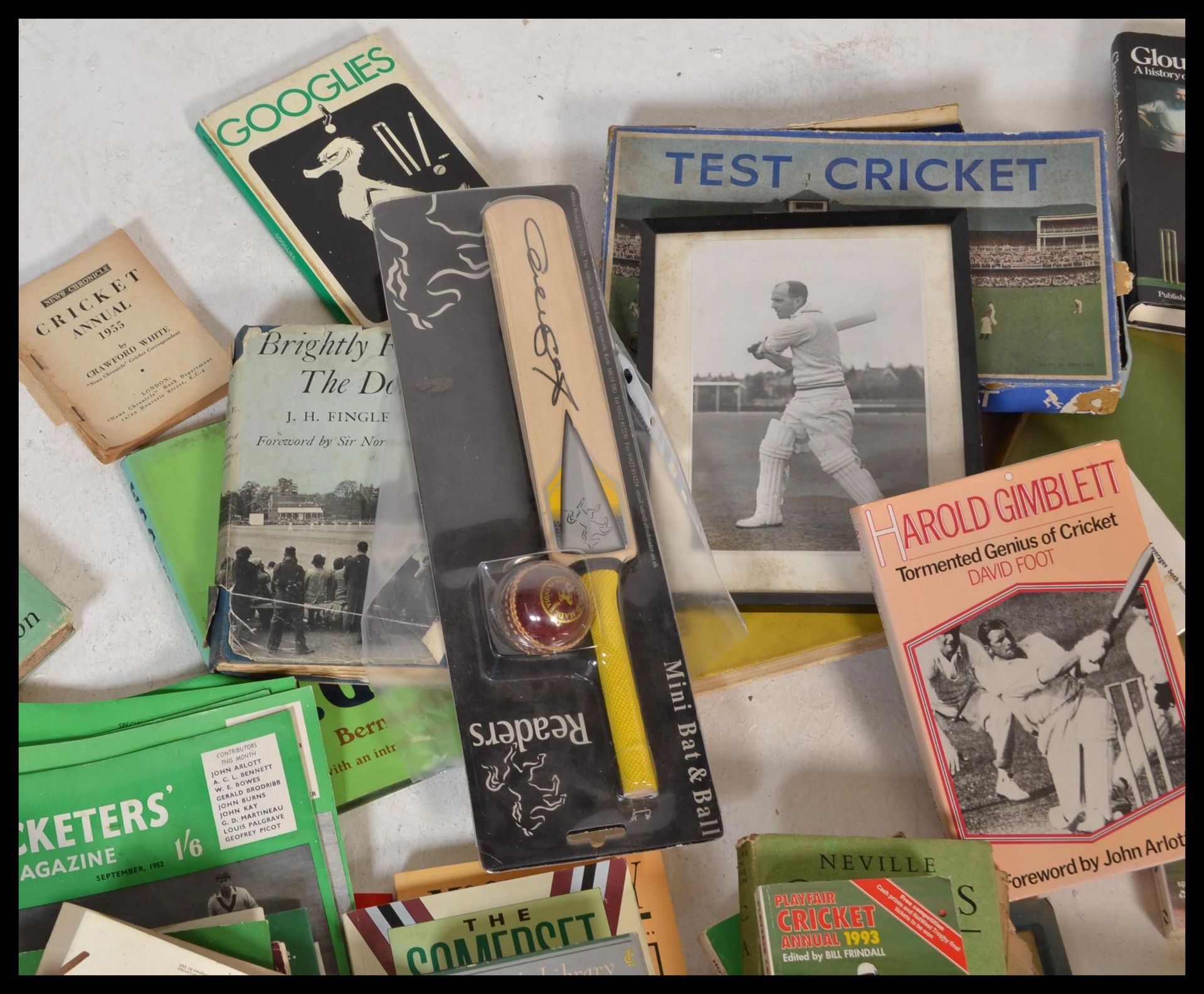 A large collection of 20thy Century cricket related ephemera to include game programmes, news - Image 3 of 7