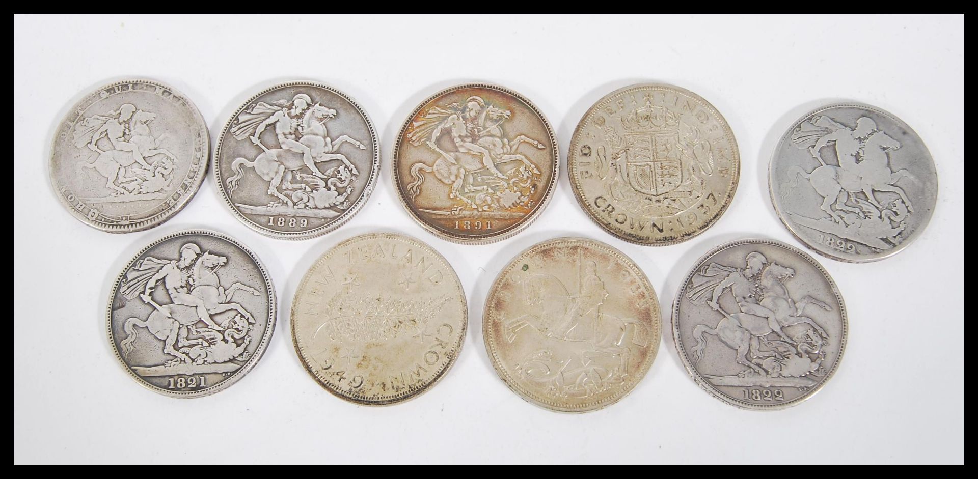 A selection of silver and half silver crowns to include three Georgian crowns including 1822,1822, - Bild 2 aus 2