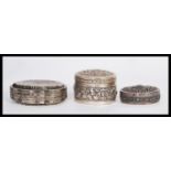 A group of silver items to include t90 silver stamped trinket pot of cylindrical form having