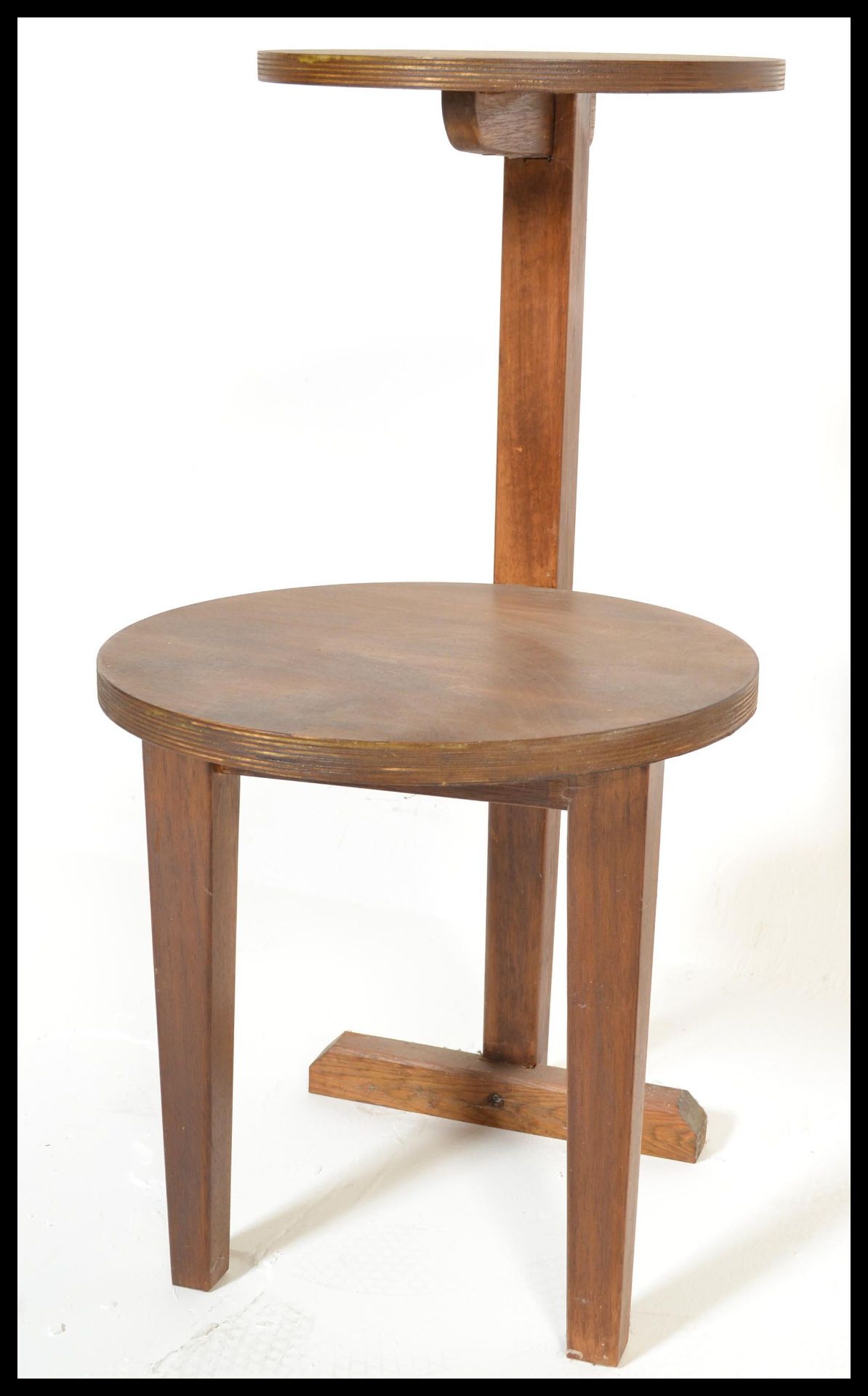 A 20th Century Art Deco mahogany circular occasional side table together with a walnut two tiered - Bild 2 aus 7