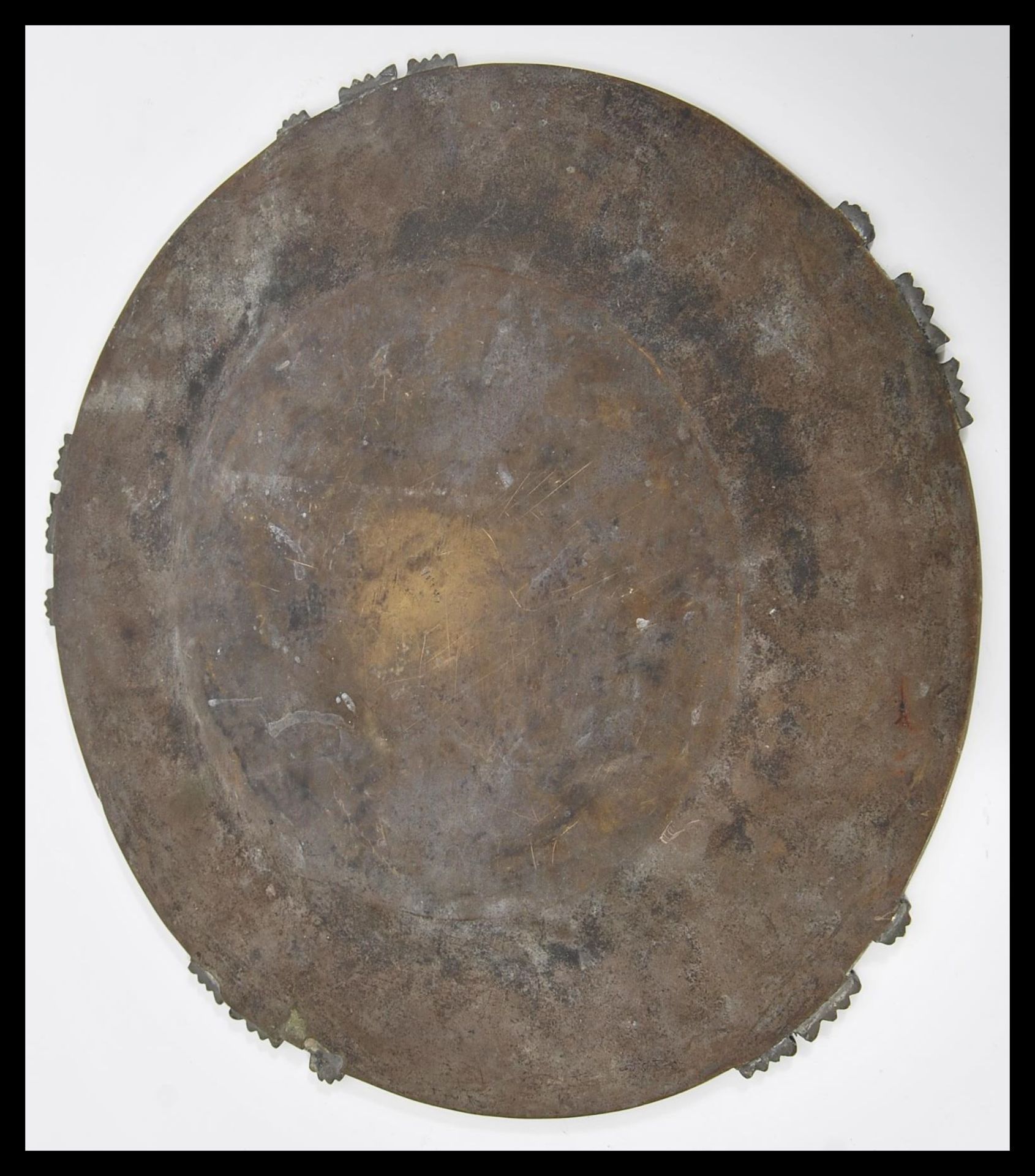 A 19th Century Chinese bronze charger plate having relief central dragon decoration with grape and - Bild 4 aus 4