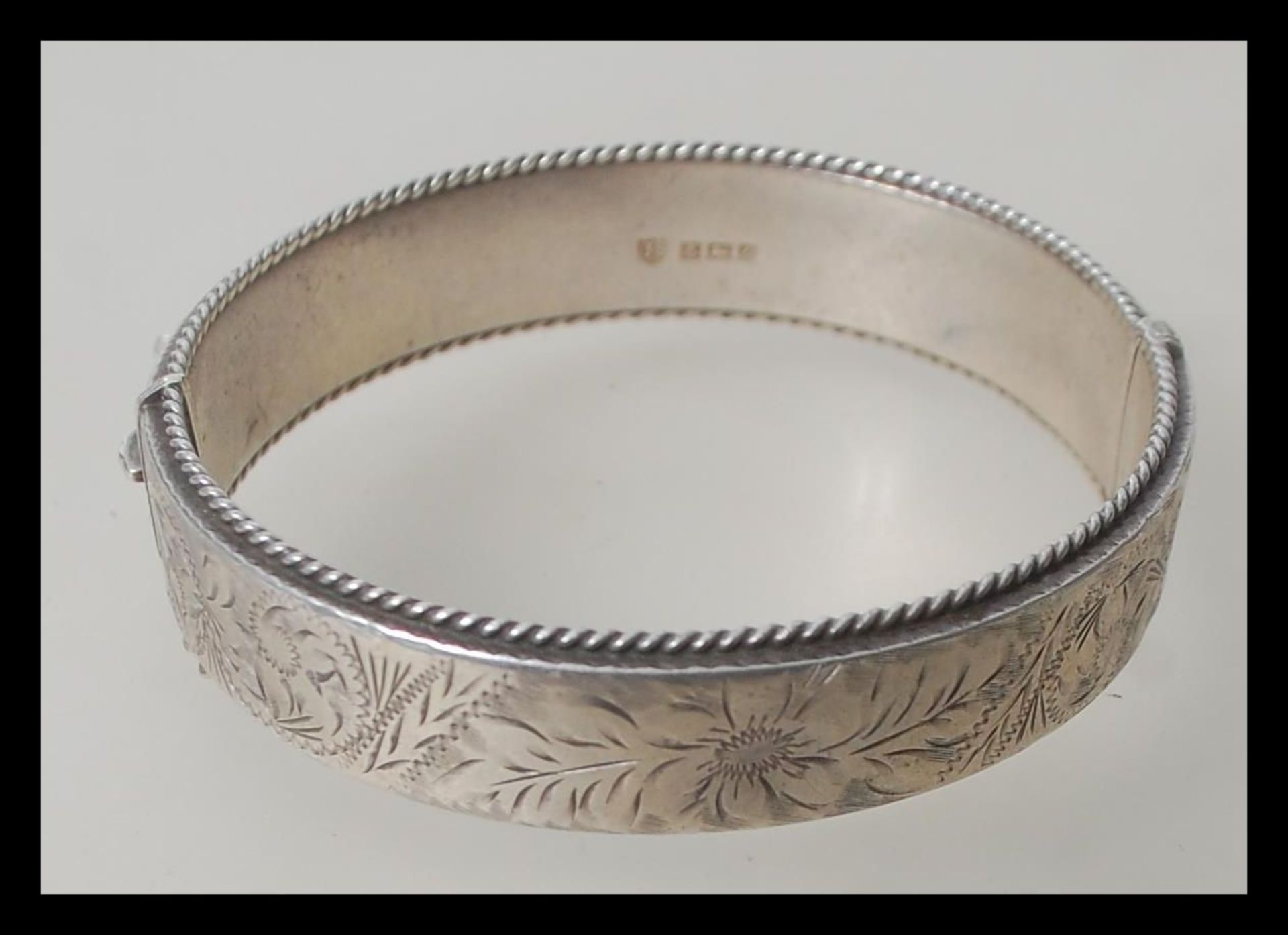 A collection of silver jewellery to include various silver necklaces, silver bangles, silver - Image 14 of 14