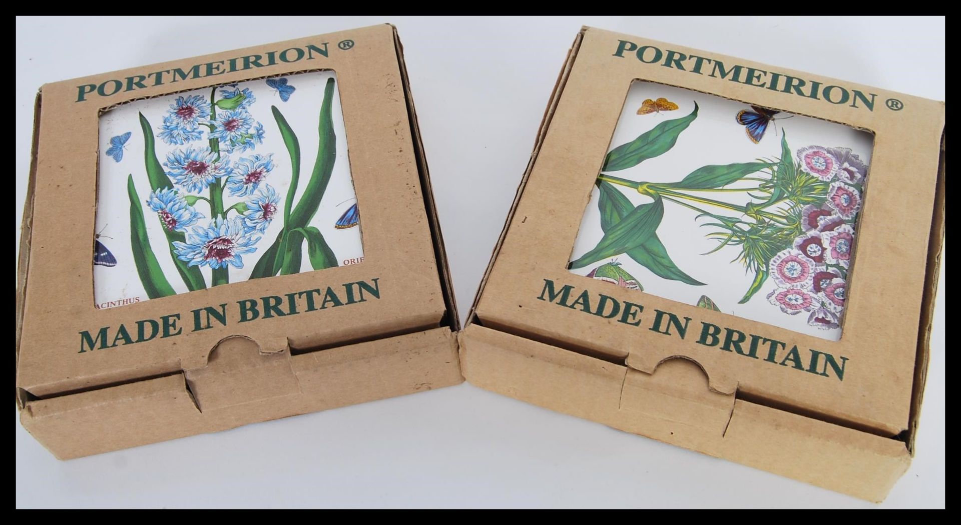 A pair of original boxed Portmeirion Botanical Garden pattern ceramic wall tiles complete in - Bild 4 aus 4