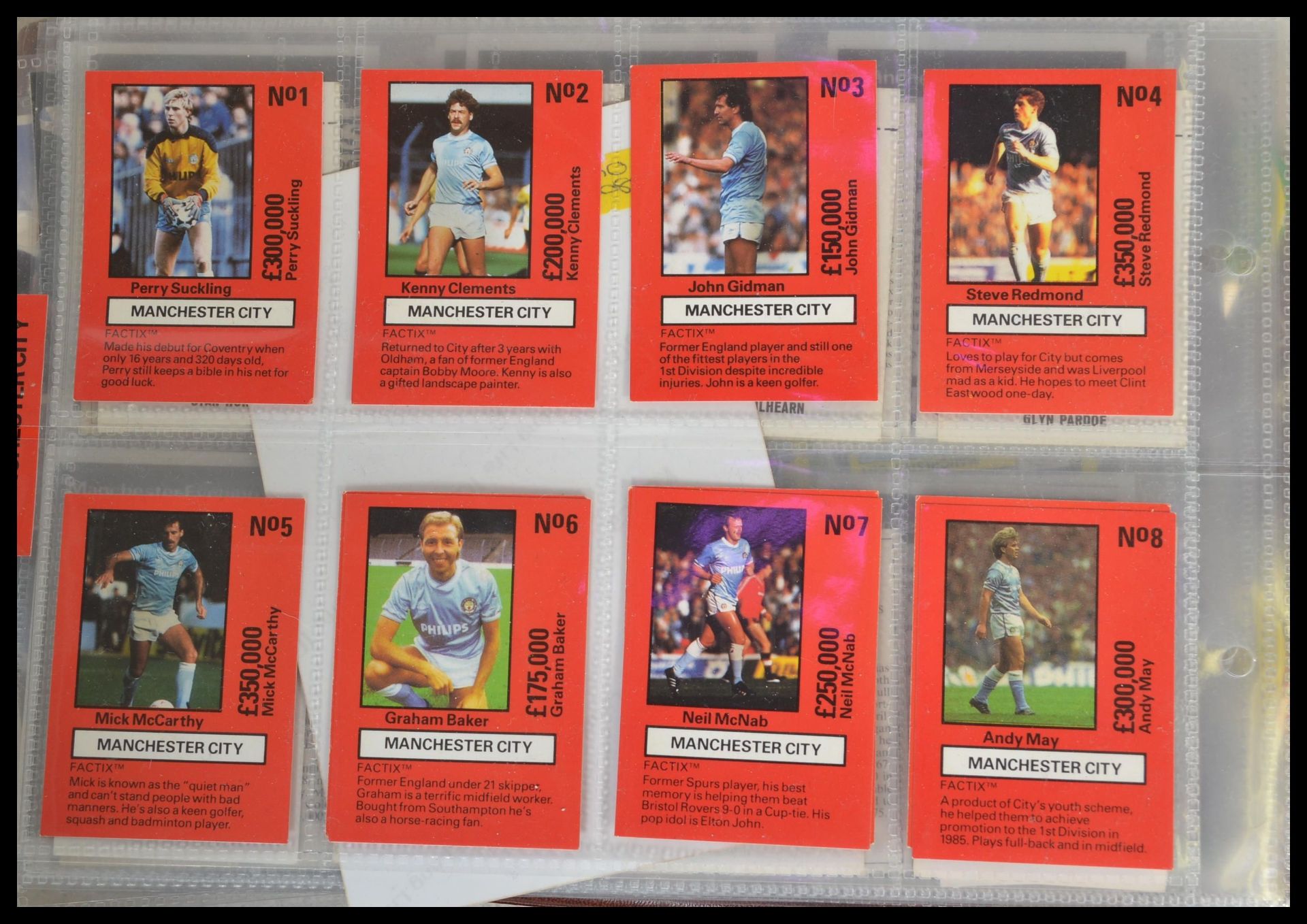 A large collection of football trade cards to include two albums of Merlin's magicaps, Merlin's - Bild 5 aus 7