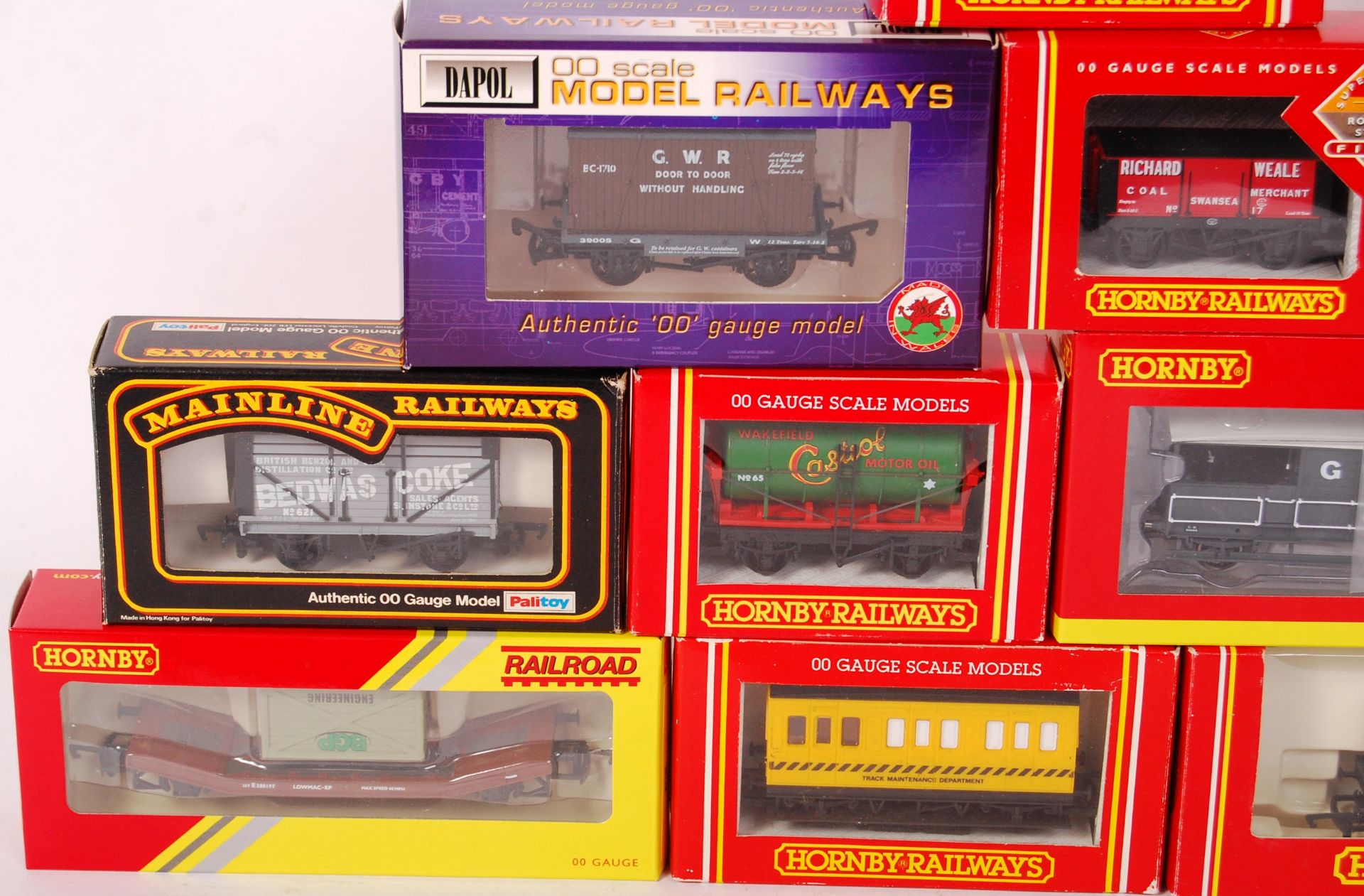 ASSORTED BOXED 00 GAUGE RAILWAY TRAINSET ROLLING STOCK - Bild 3 aus 4