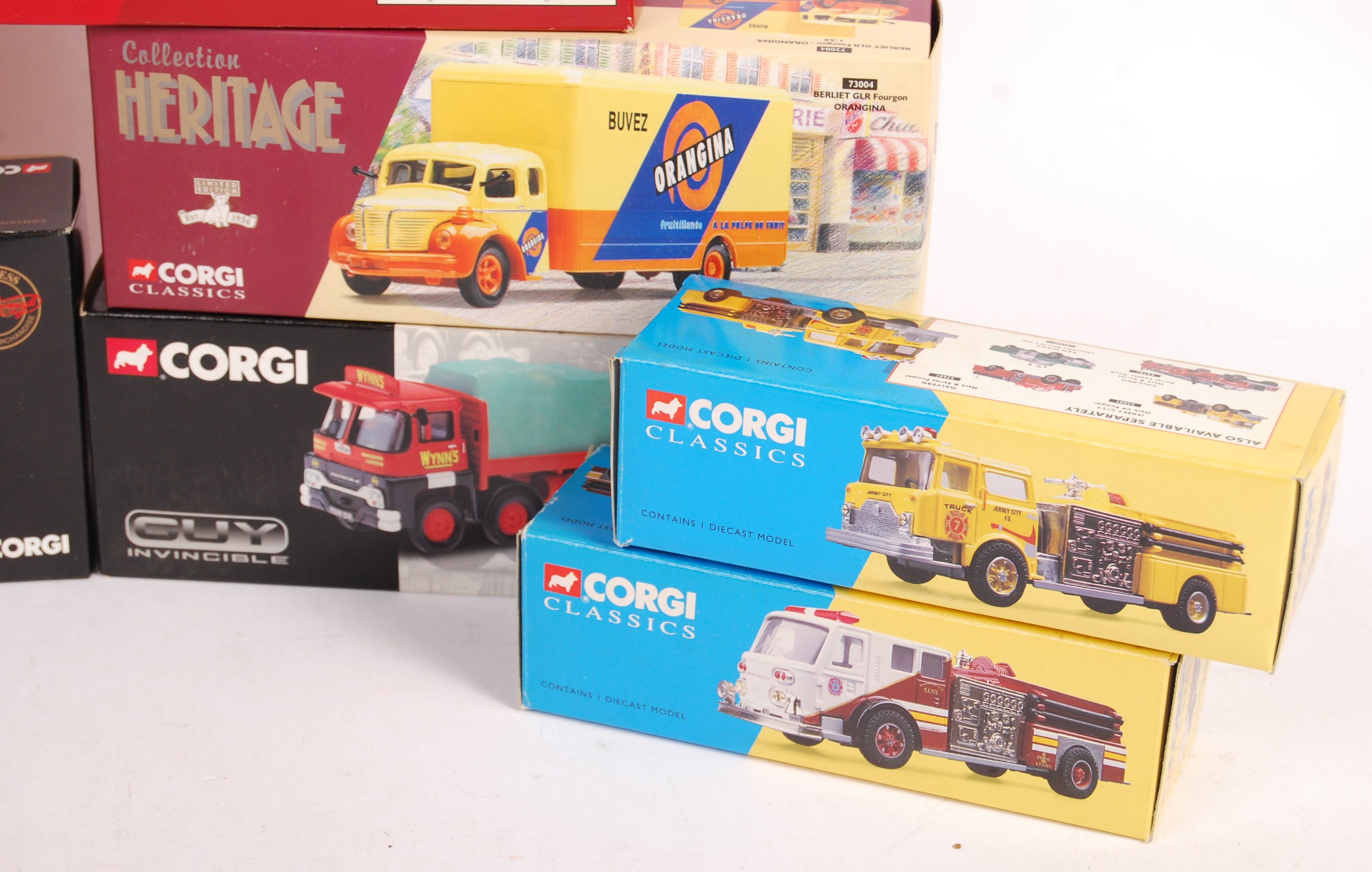 ASSORTED BOXED CORGI FIRE ENGINES & HAULAGE DIECAST MODELS - Image 4 of 7