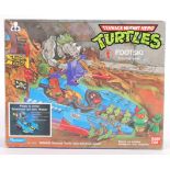 TEENAGE MUTANT HERO / NINJA TURTLES ACTION FIGURE PLAYSET