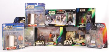 COLLECTION OF BOXED / CARDED KENNER STAR WARS TOYS & FIGURES