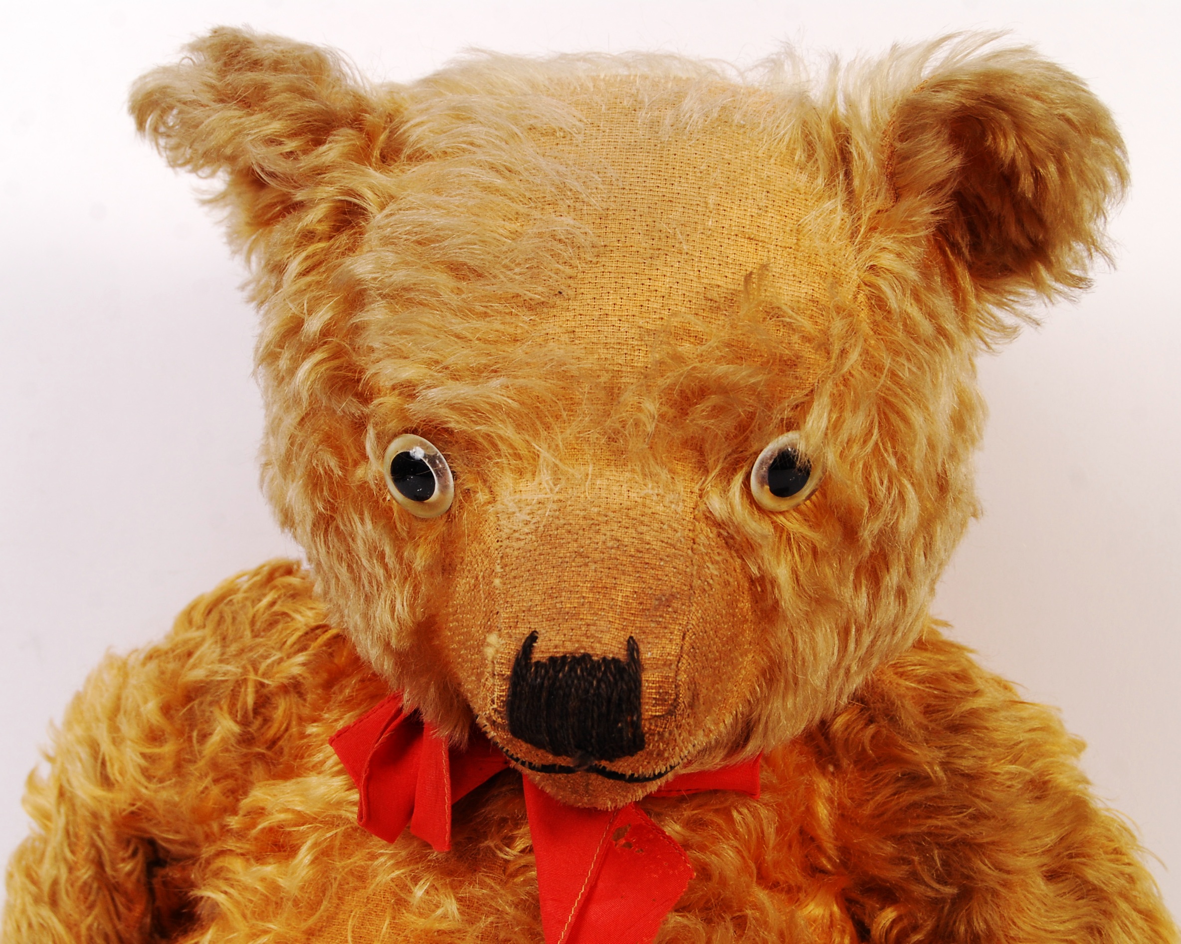 ANTIQUE VINTAGE CHILTERN HUGMEE TEDDY BEAR - Image 2 of 5