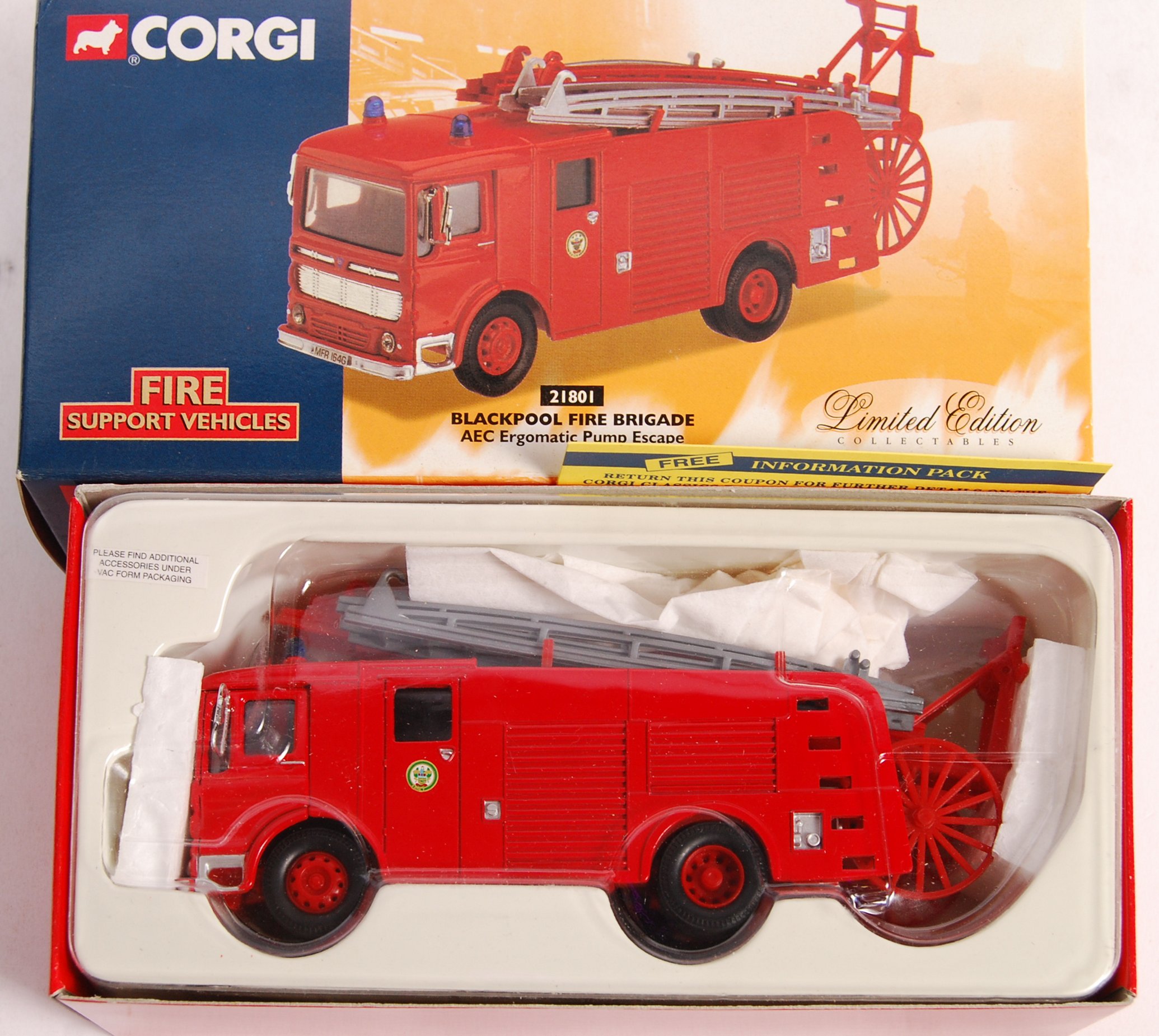 ASSORTED BOXED CORGI FIRE ENGINES & HAULAGE DIECAST MODELS - Image 5 of 7