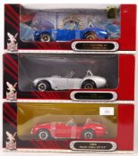 ROAD SIGNATURE 1:18 SCALE PRECISION DIECAST MODELS