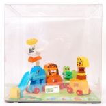 LEGO DUPLO SHOP DISPLAY BOX FEATURING SET 10863