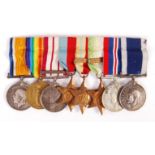 WWI FIRST WORLD WAR & WWII SECOND WORLD WAR MEDAL GROUP