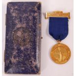 VINTAGE 1930'S 9CT GOLD IMPERIAL CHEMICAL INDUSTRIES MEDAL