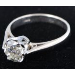 HALLMARKED 18CT GOLD AND DIAMOND SOLITAIRE RING