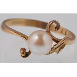 9CT GOLD LADIES PEARL DRESS RING WITH LEAF SCROLL MOUNT