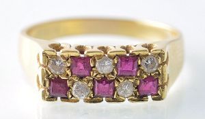 18CT GOLD RUBY AND DIAMOND PAVE SET LADIES RING