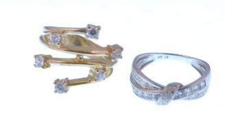 2 9CT GOLD HALLMARKED WHITE AND YELLOW GOLD CZ LADIES RINGS