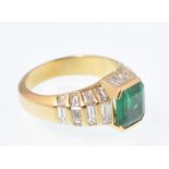 18CT GOLD ART DECO STYLE EMERALD AND DIAMOND RING