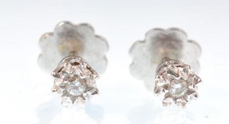 PAIR 18CT WHITE GOLD AND DIAMOND LADIES EARRINGS / STUDS