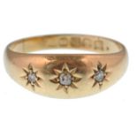 18CT GOLD AND DIAMOND GYPSY SETTING 3 STONE DIAMOND RING