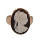 VICTORIAN 9CT GOLD LADIES CAMEO RING DEPICTING MAIDEN