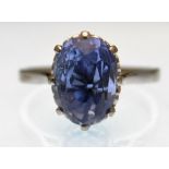 EARLY 20TH CENTURY 18CT WHITE GOLD SAPPHIRE RING