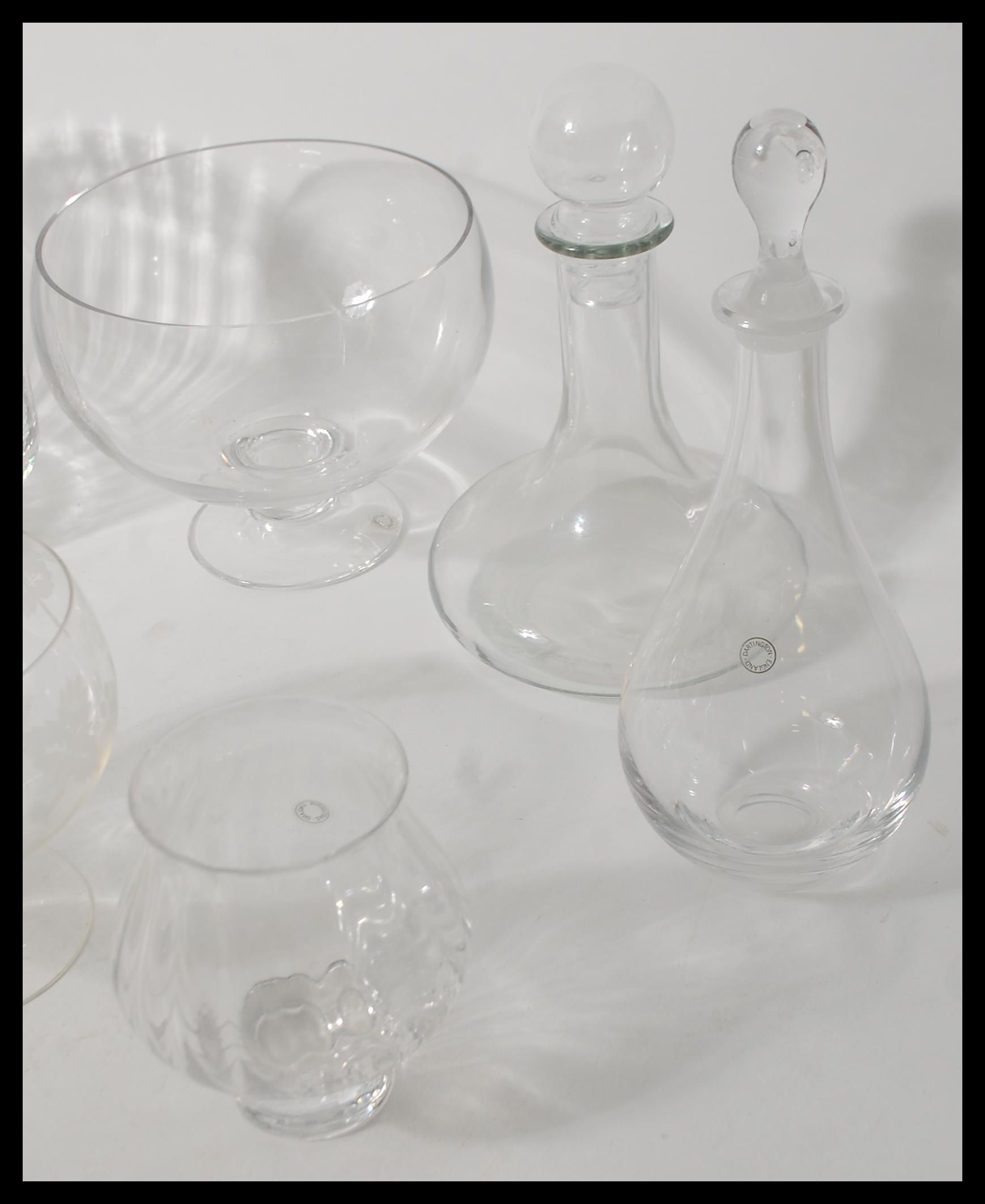 A collection of vintage glassware including Dartin - Image 4 of 6