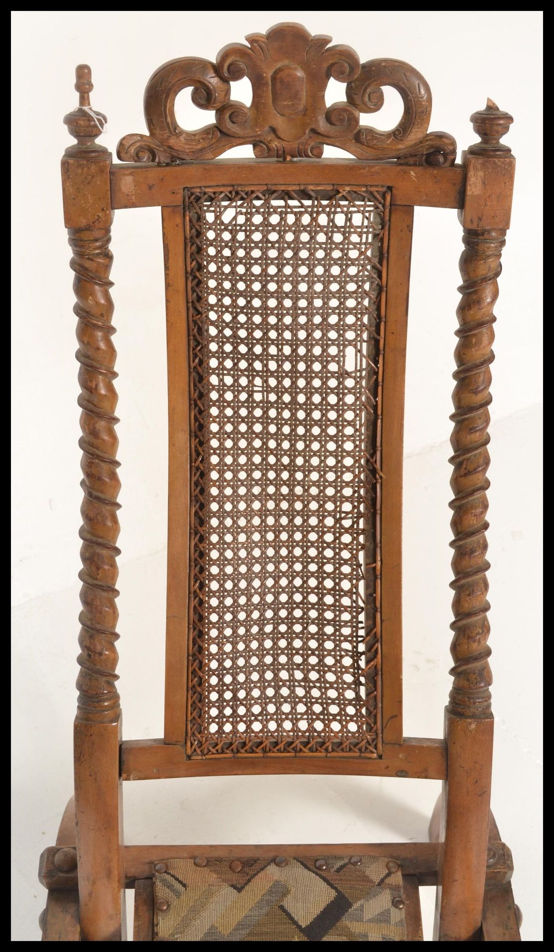 A 19th Century Victorian walnut folding campaign / nursing chair with carved and pierced top rail, - Bild 5 aus 6