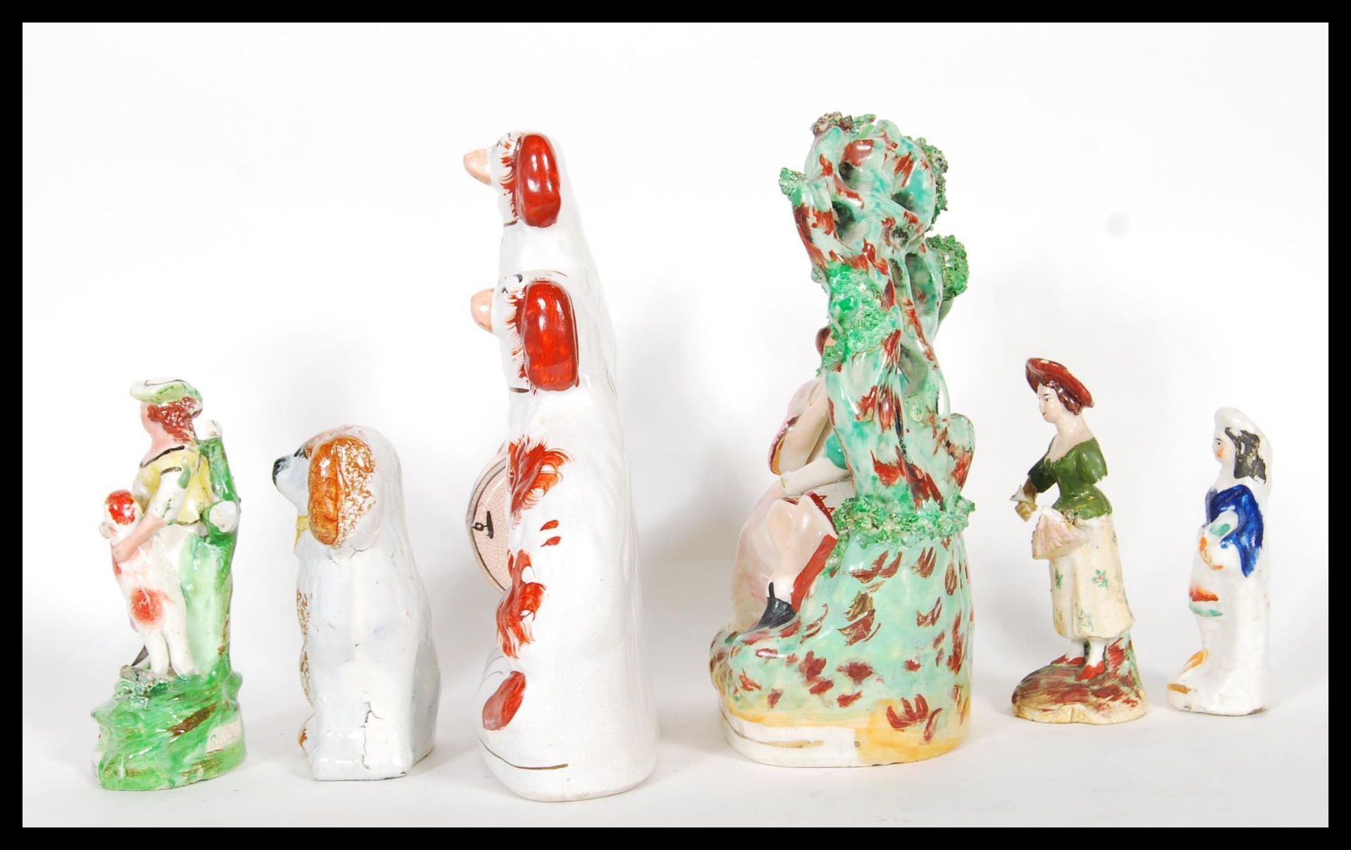 A selection of 19th Century Staffordshire flat back figurines to include a courting / just married - Bild 4 aus 7