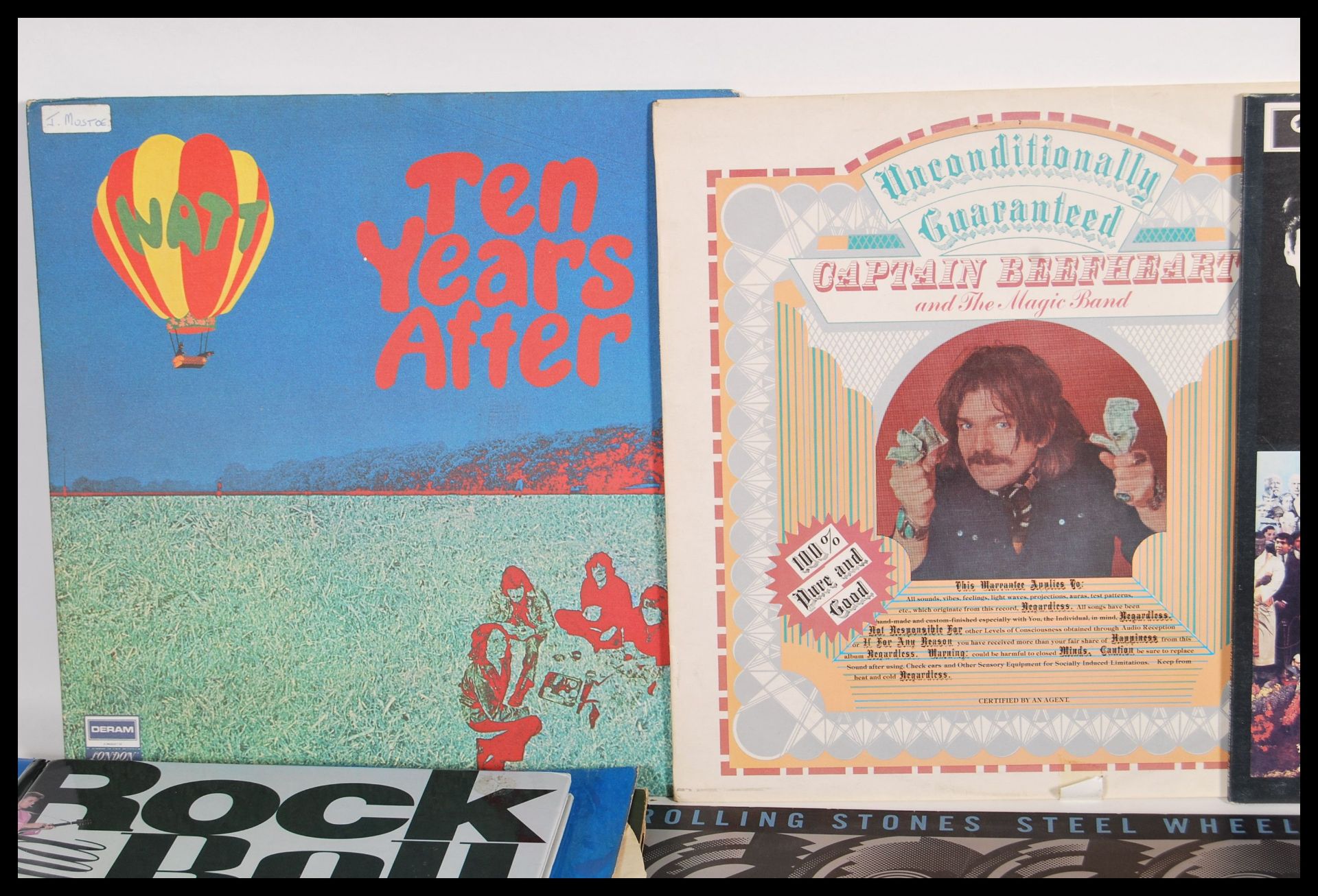 A collection of vinyl long play LP record albums to include From Nowhere The Troggs, Pink Floyd Wish - Bild 2 aus 9