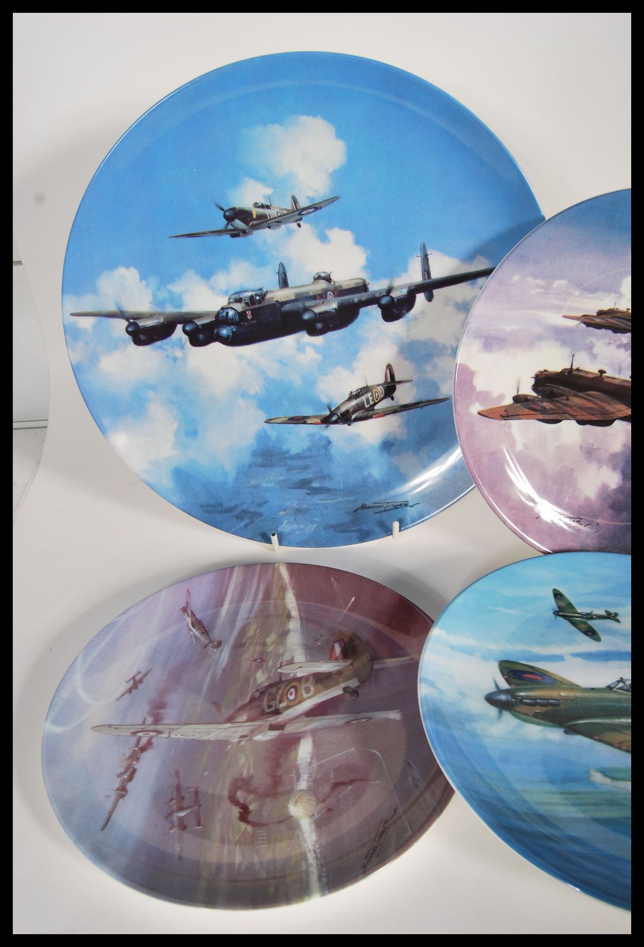 A collection of Coalport collectors plates, a run of Reach for the sky by Michael Turner to include, - Bild 6 aus 12