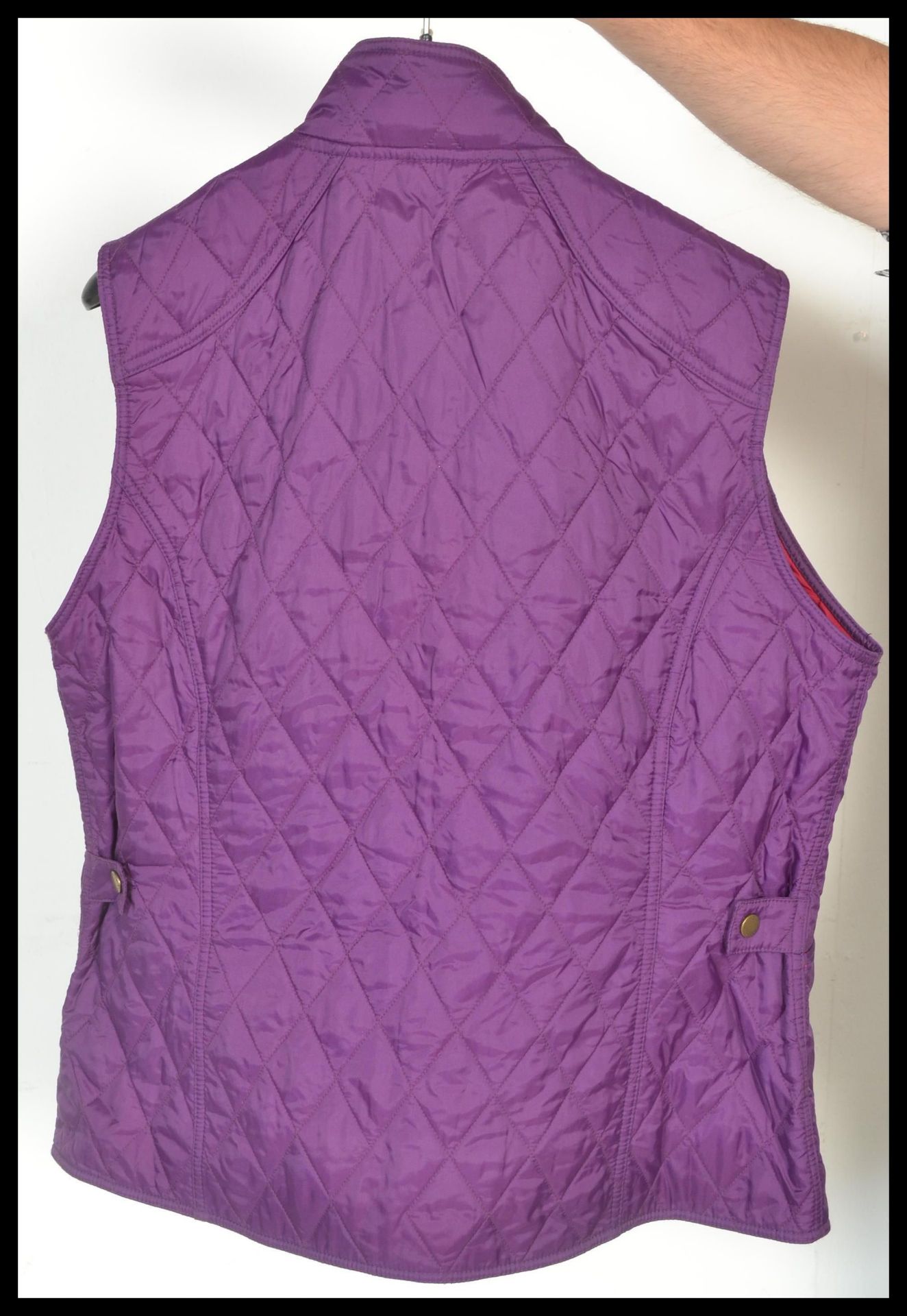 A ladies quilted Gilet by barbour, UK size 16, pockets to outside and in with original Barbour label - Bild 2 aus 3