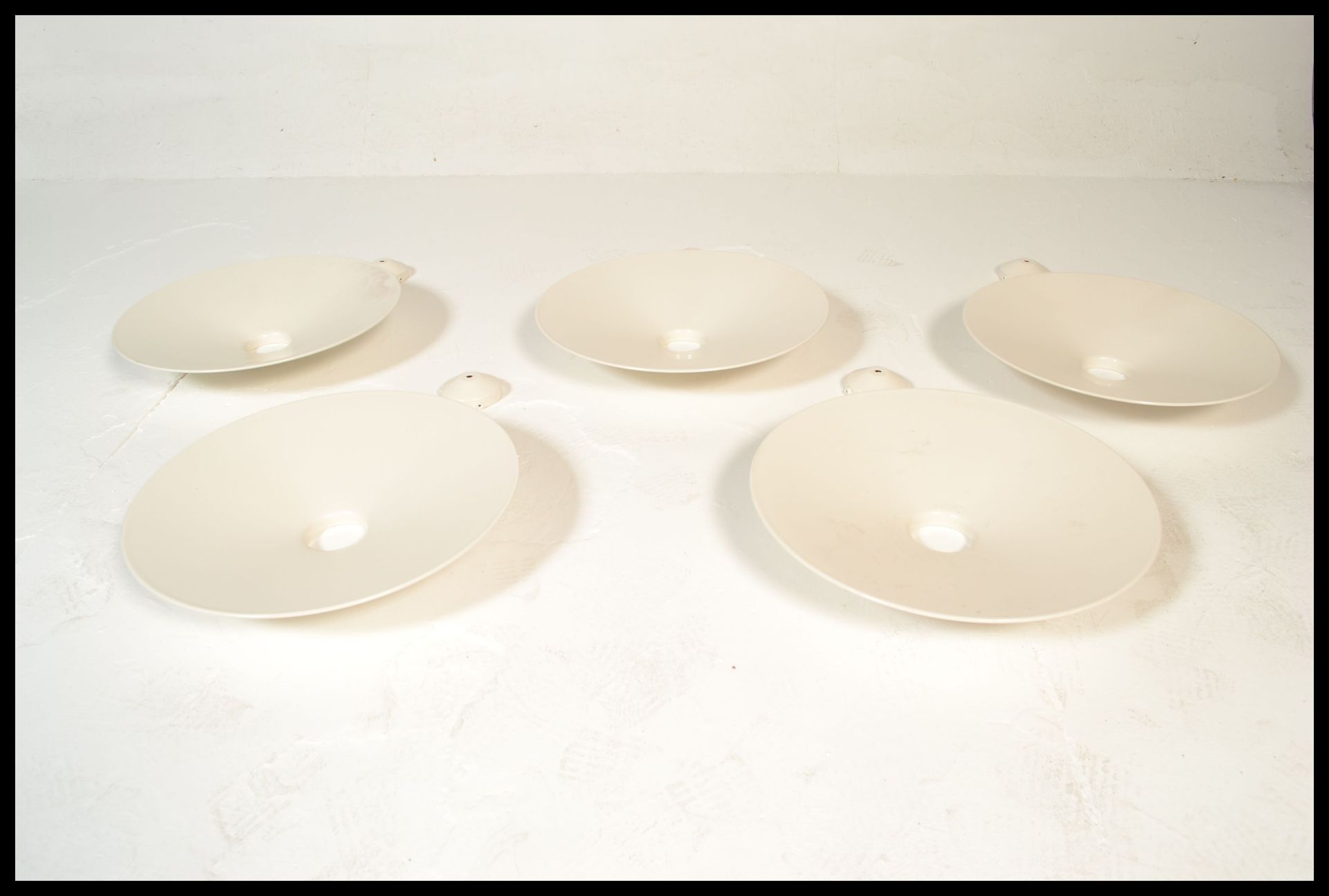 A group of five retro industrial factory style UFO form lampshades having white enamelled finish. - Image 3 of 3