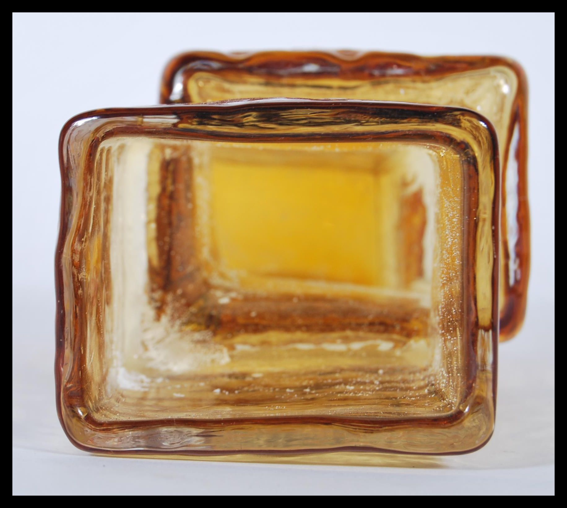 A vintage retro 20th Century Whitefriars style amber glass drunken bricklayer vase after a design by - Image 5 of 5