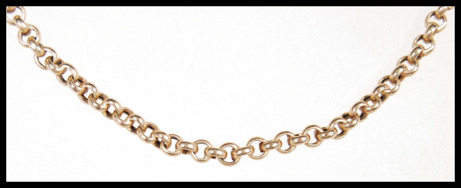 A stamped 375 9ct gold belcher link chain necklace having a spring ring clasp. Measures 16 inches. - Bild 3 aus 4