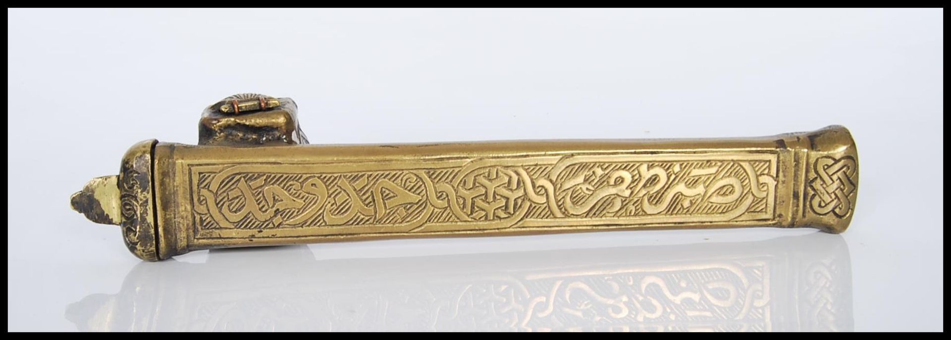 A 20th Century brass Persian Qalandan scribe inkwell case, having hinged lids and engraved - Bild 3 aus 4