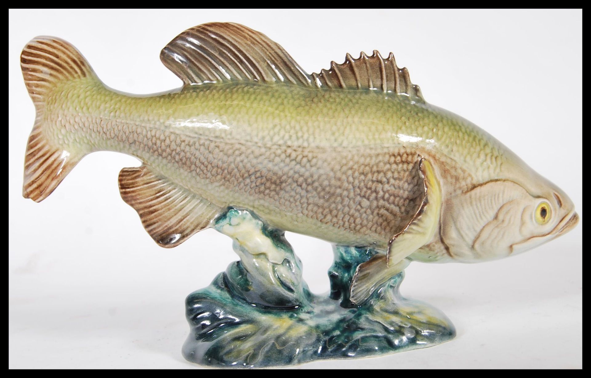 A 20th Century large mouthed Black Bass by Beswick Model number 1266. Impressed and printed marks to - Bild 3 aus 6