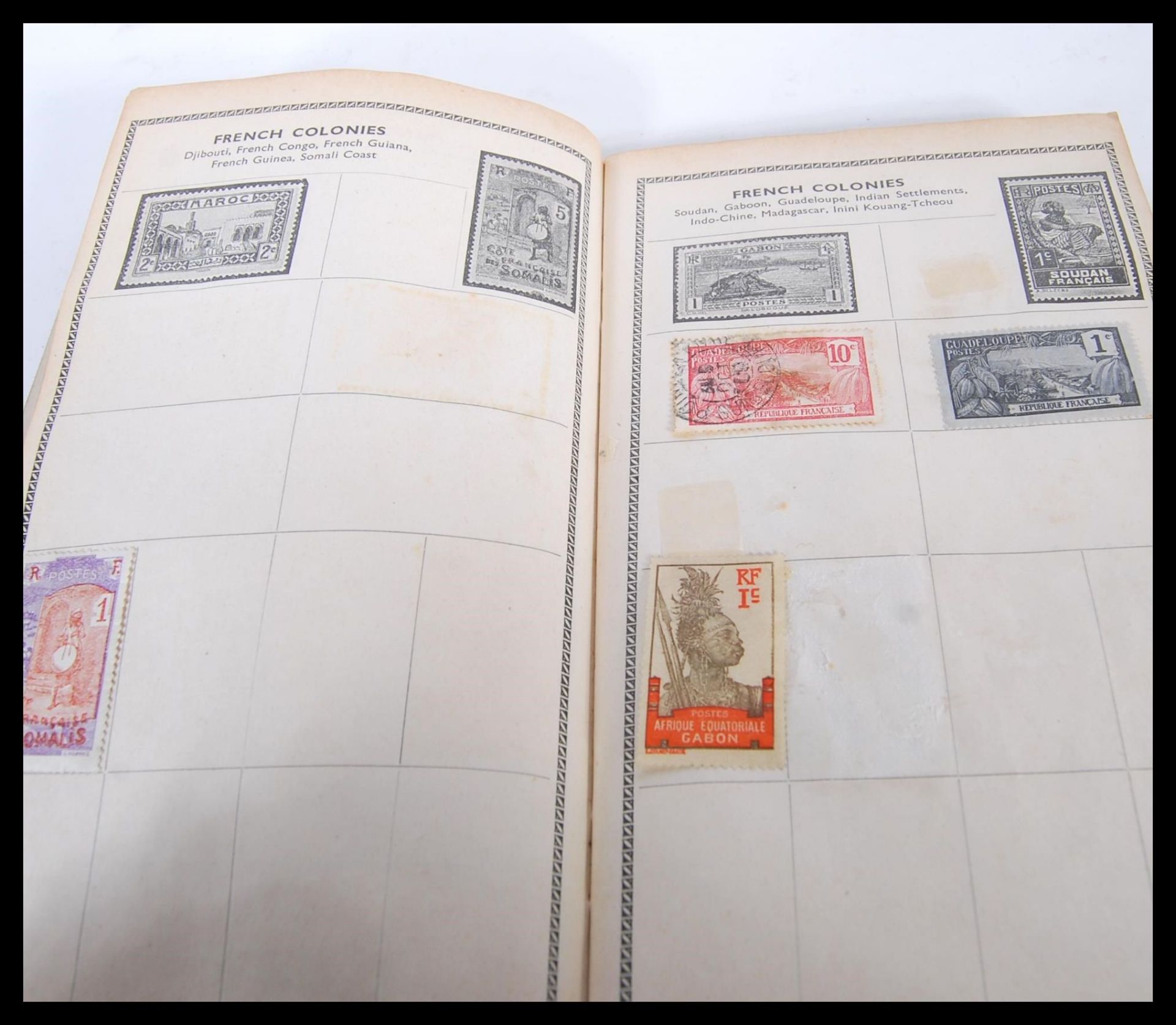 A collection of stamps dating from the 19th Century onwards across four albums to include - Bild 5 aus 19