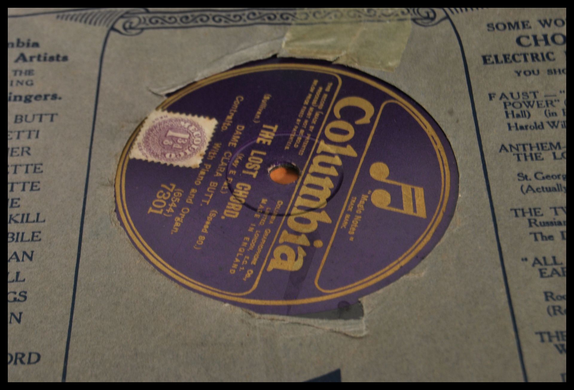 A collection 0f cased Jazz and Blues 78 RPM records to include, Louis Armstrong Gatemouth and - Bild 3 aus 9