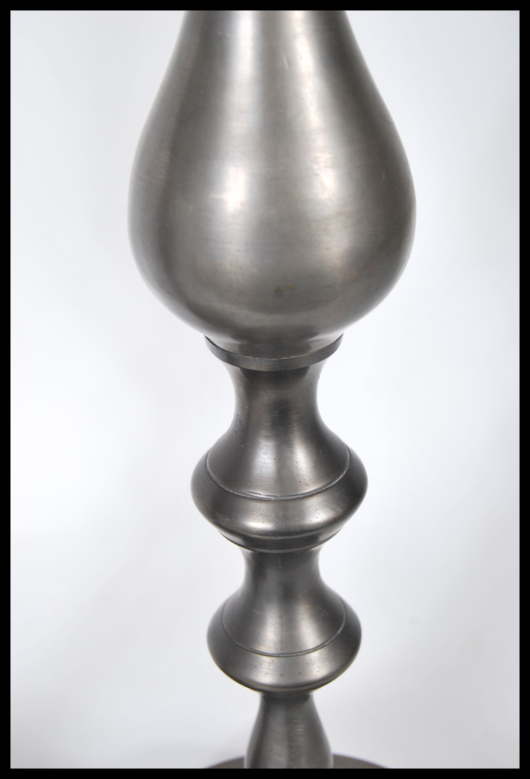 A matching pair of 18th Century style pewter ecclesiastical alter table candlesticks of large - Image 3 of 5