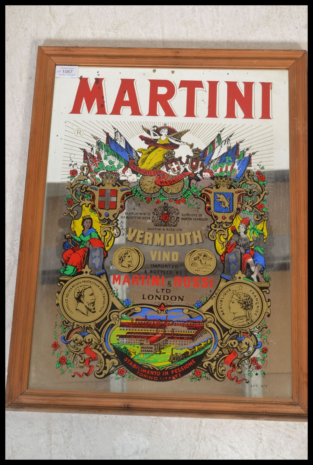 Two 20th Century pub advertising mirrors, one being for Martini Vermouth vino set within a pine - Bild 2 aus 4